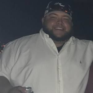 Meet your Posher, Derrick